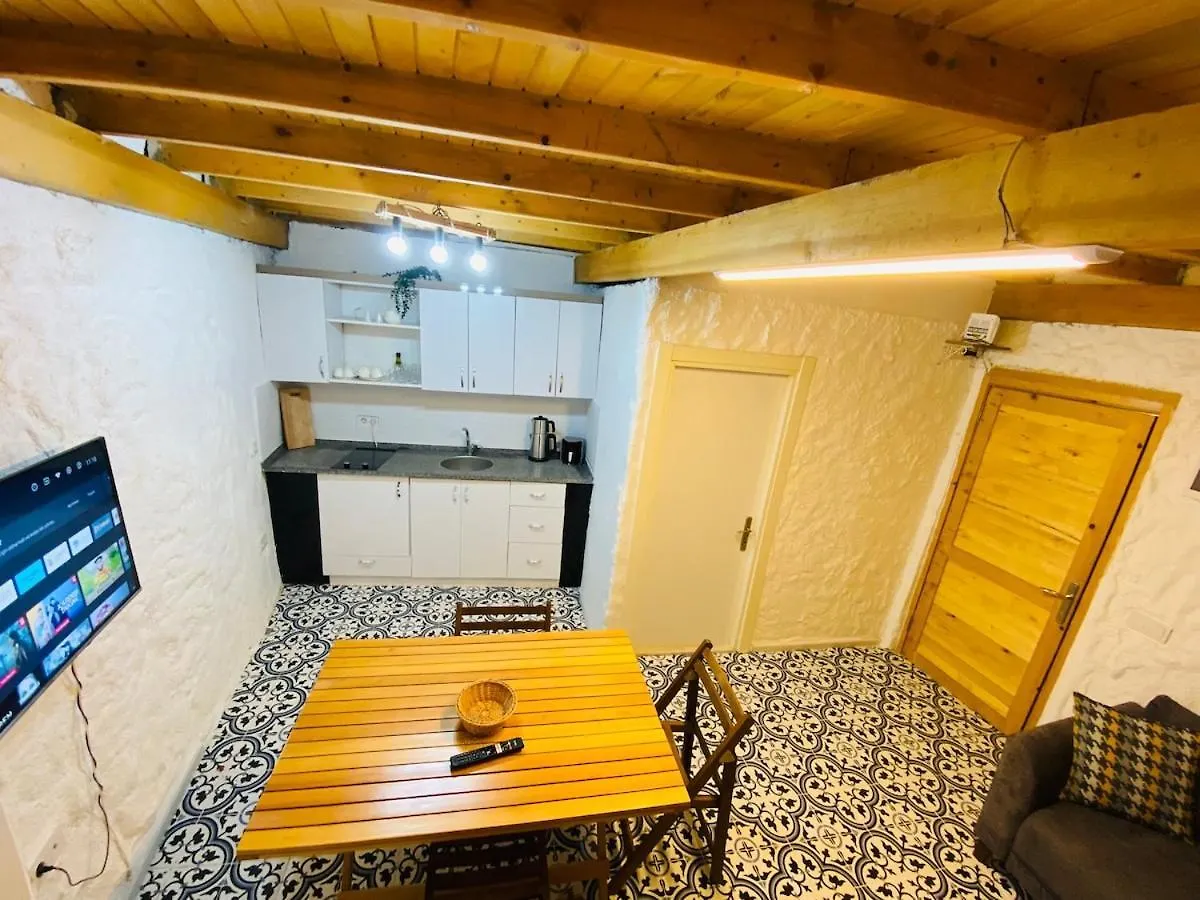 Alacati Sim Place Muesatakil Duplex House Turquía